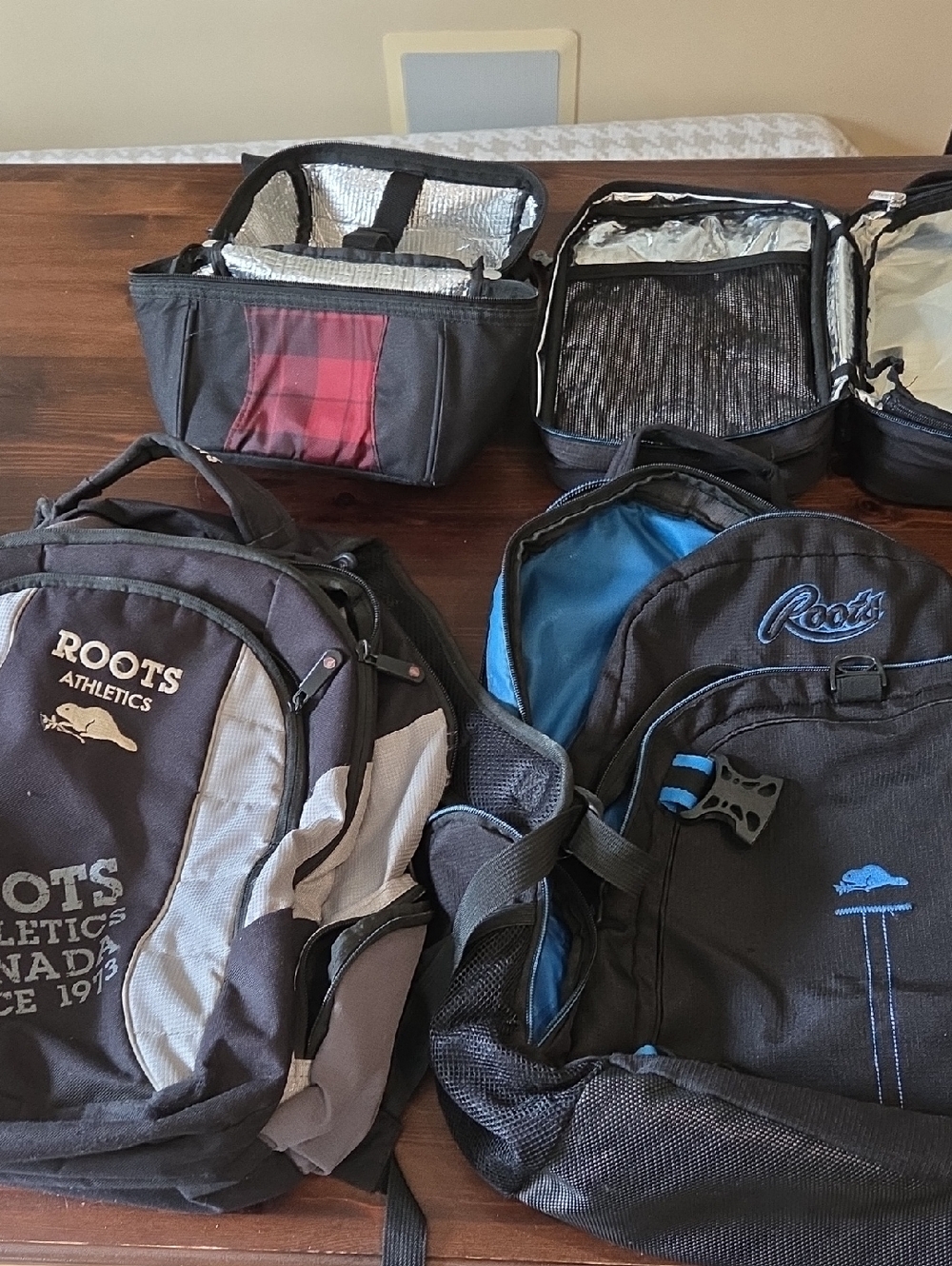 Roots 2 Backpack And 2 Insulated Lunchbox Bundle.